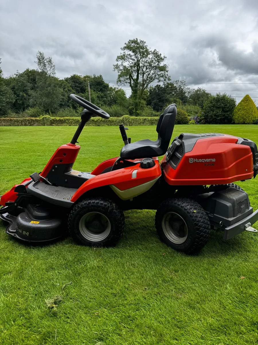 Husqvarna ride on lawnmower - Image 1