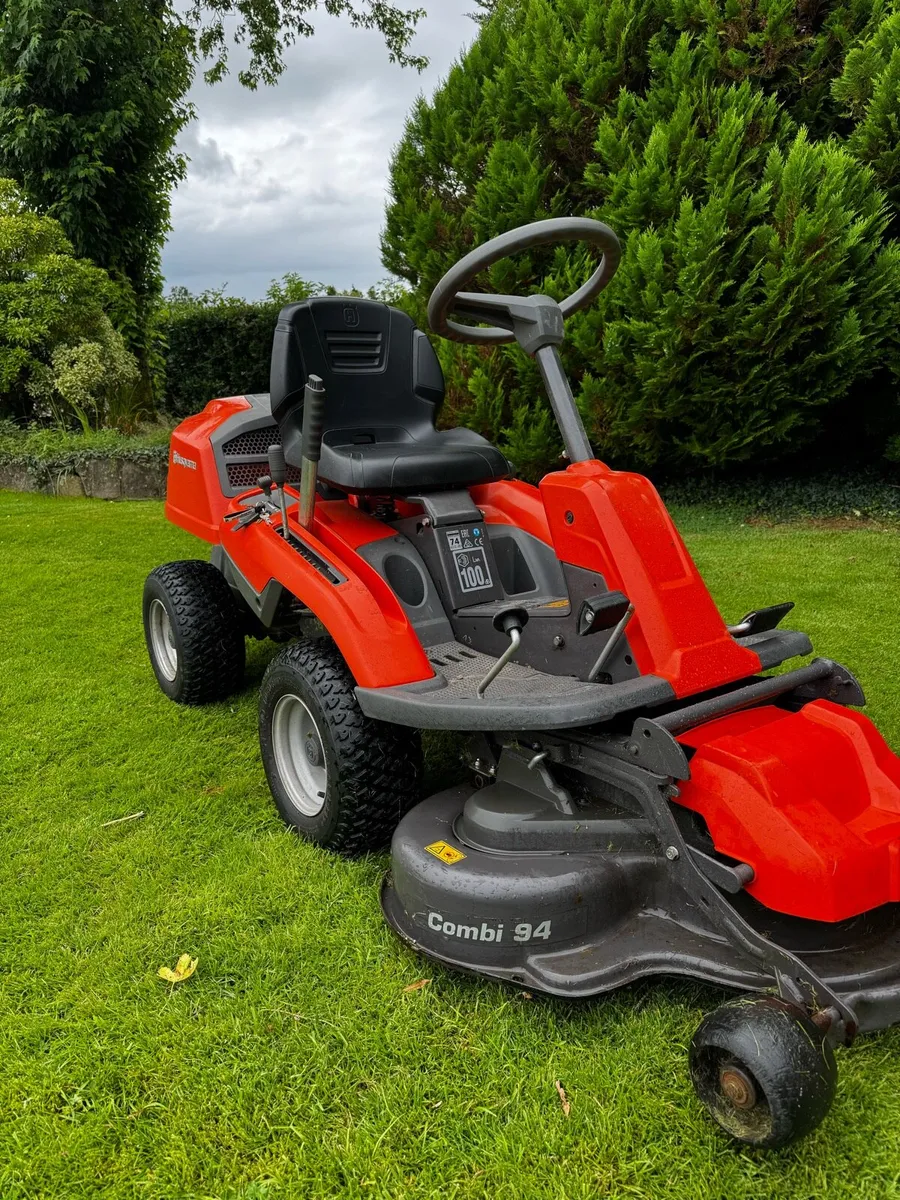 Husqvarna ride on lawnmower - Image 3