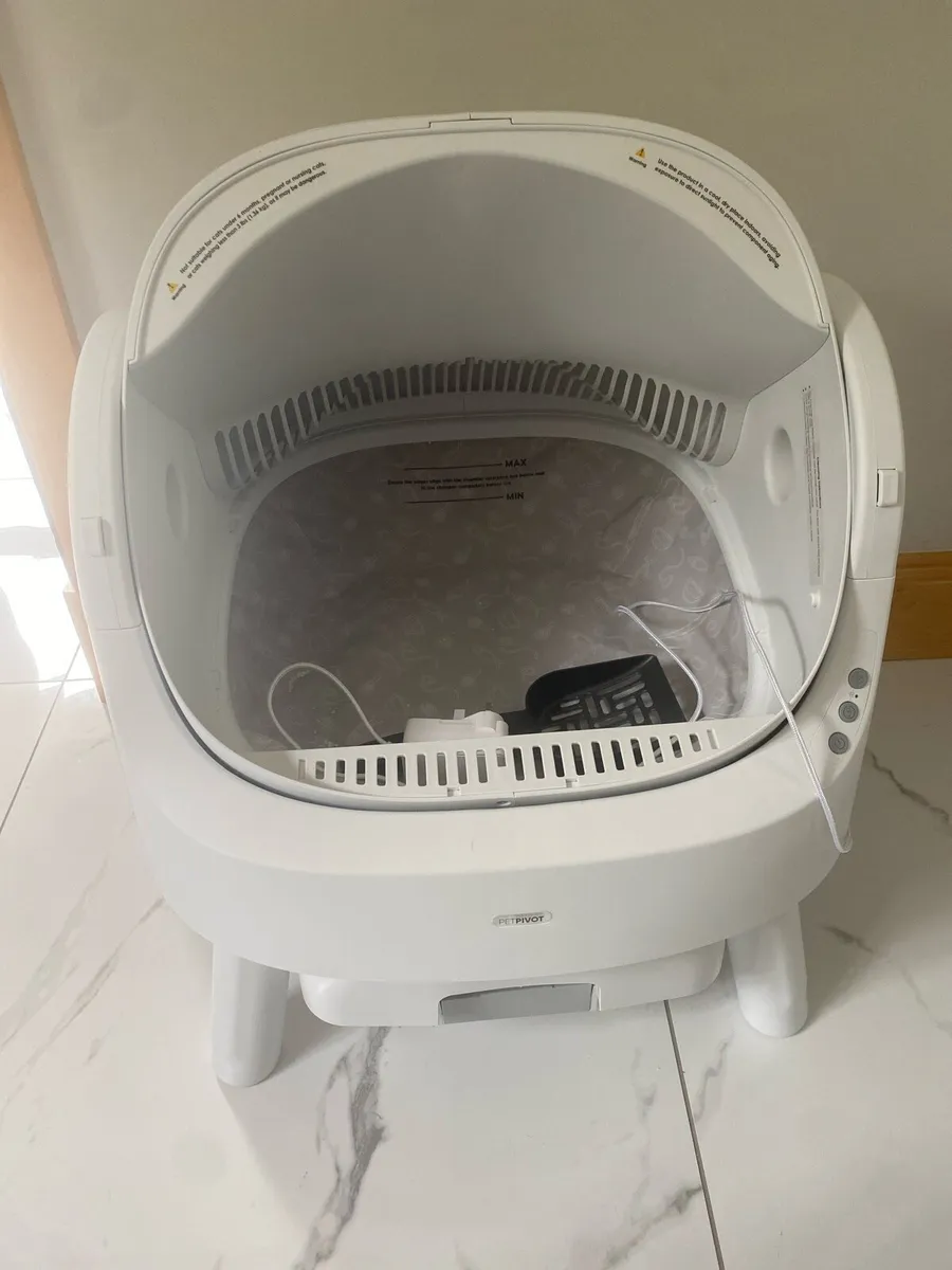 Electric self cleaning litter box - Image 1
