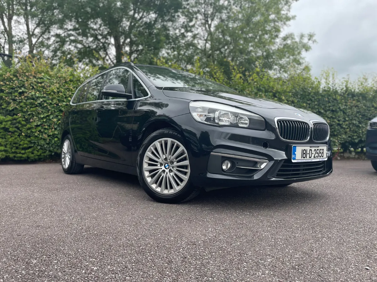 18 2 SERIES 7 SEAT AUTO | VERY CLEAN | WARRANTY - Image 4