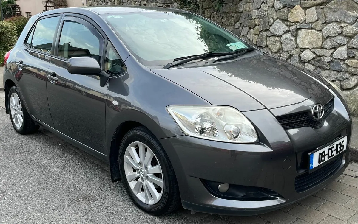 Toyota Auris 2009