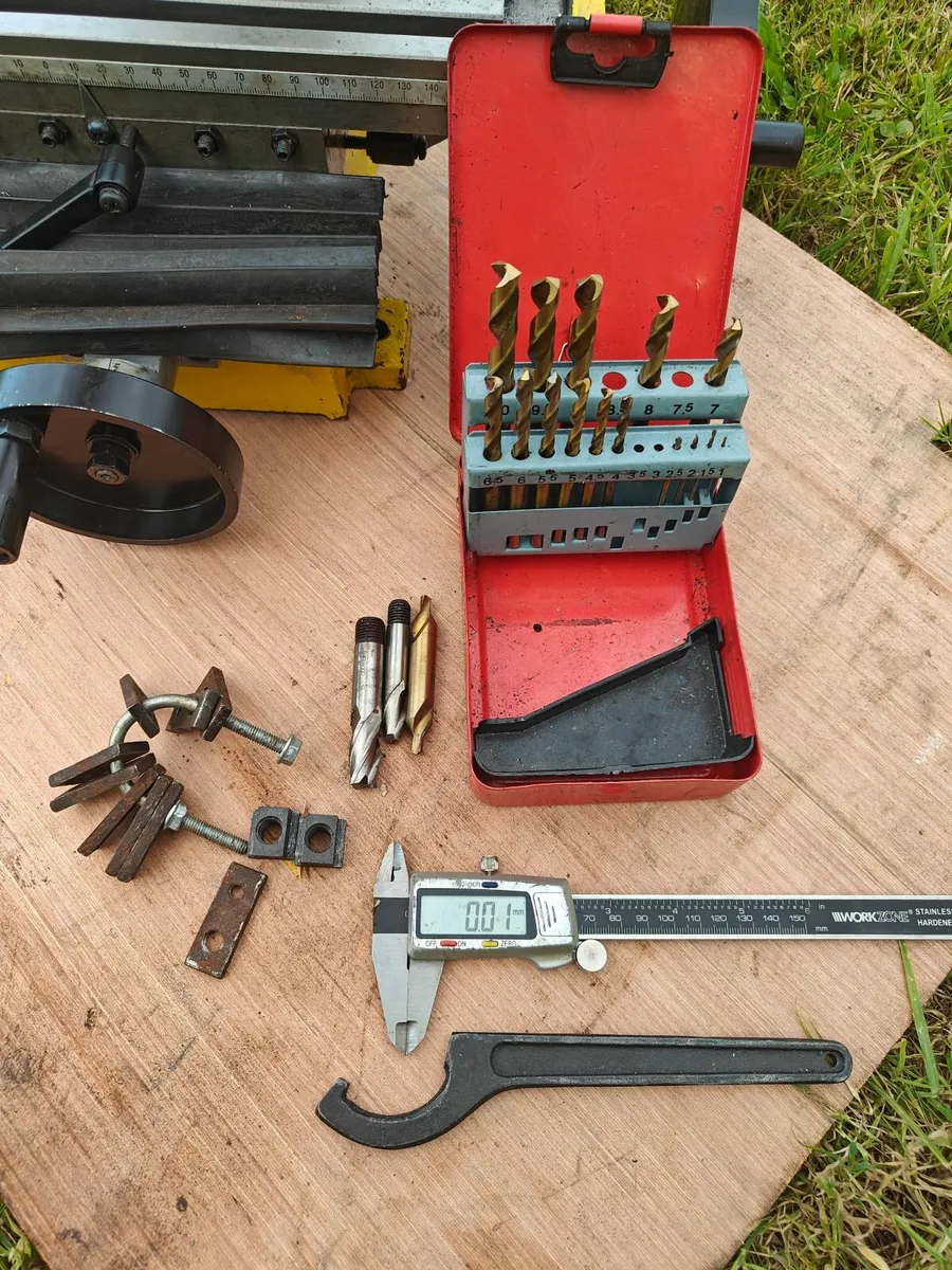Clarke metalworker drilling milling machine - Image 4