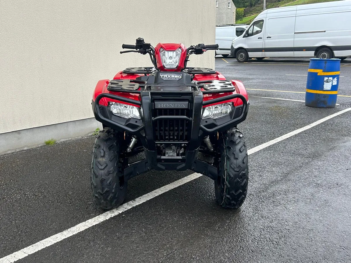 Honda TRX520FM Manual Shift Quad - Image 3