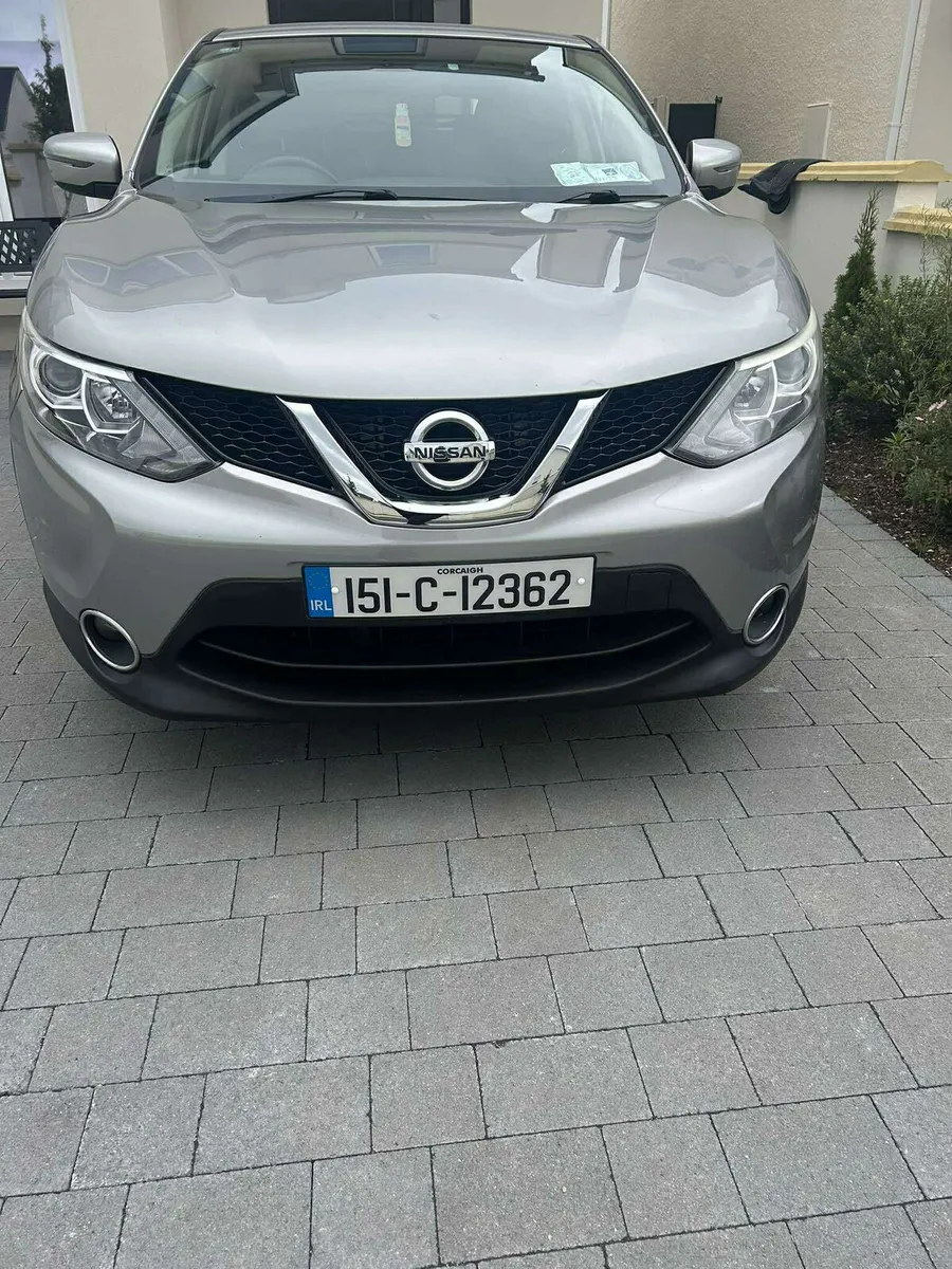 2015 Nissan Qashqai - Image 1