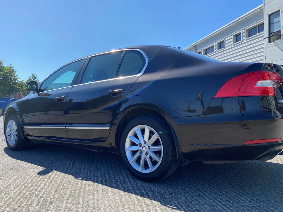 2015 SKODA SUPERB 1.6TDI TOP SPEC - Image 3