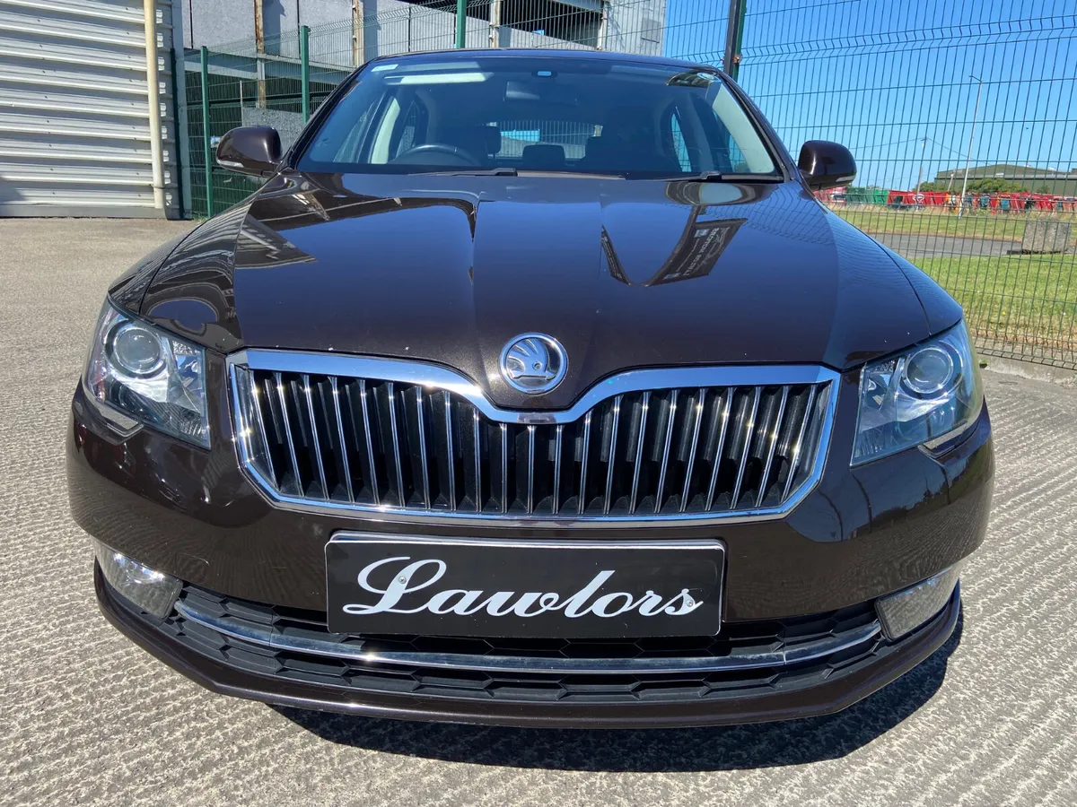 2015 SKODA SUPERB 1.6TDI TOP SPEC - Image 4