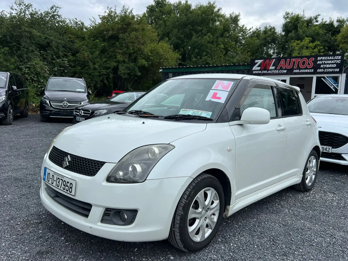 10 Suzuki Swift 1.2 - Image 3