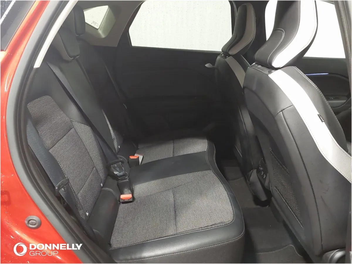 Renault Captur Hatchback S Edition - Image 4
