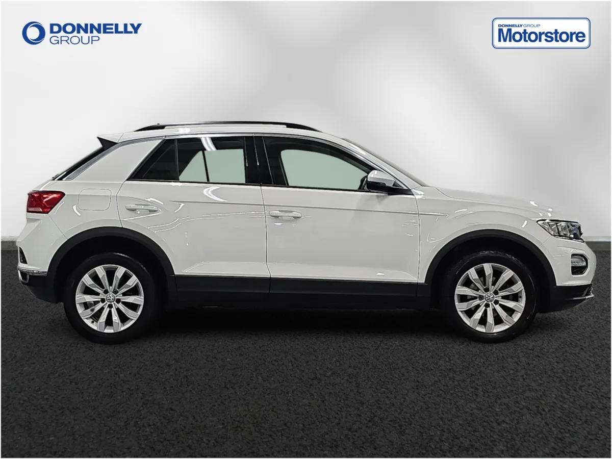 Volkswagen T-roc Hatchback SE - Image 3