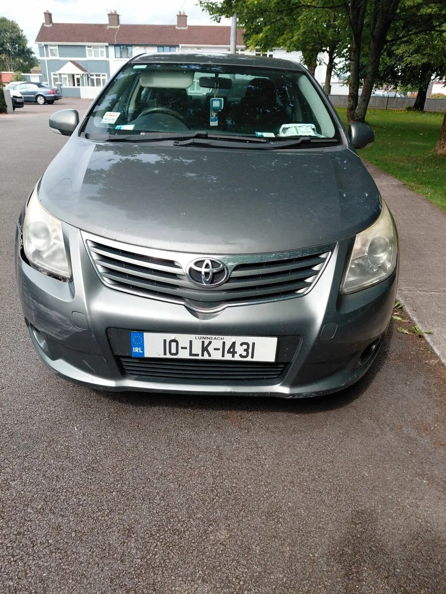Toyota Avensis 2010 - Image 4
