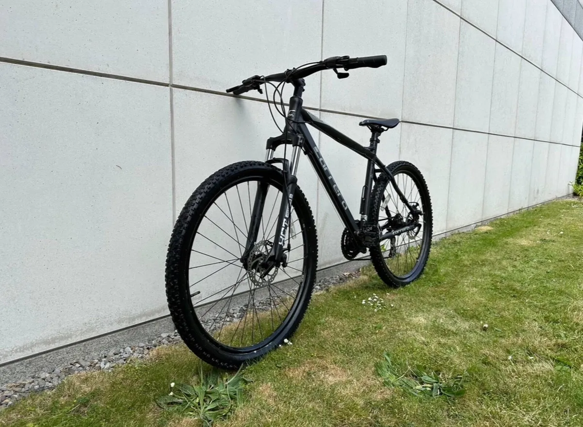 Carrera Vengeance Mountain Bike - Image 3
