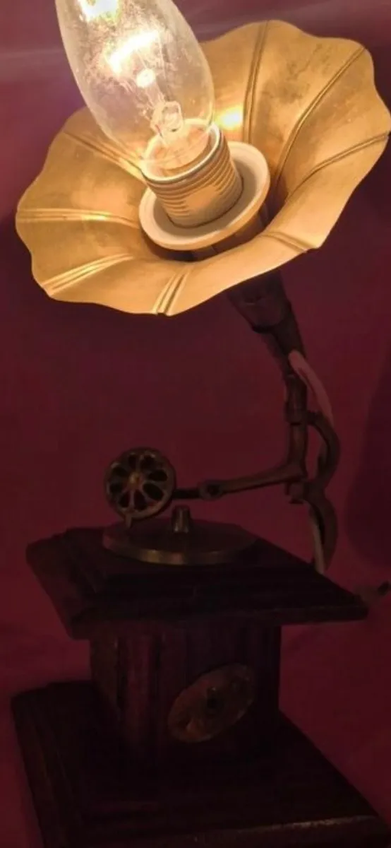 Gramophone lamp - Image 3