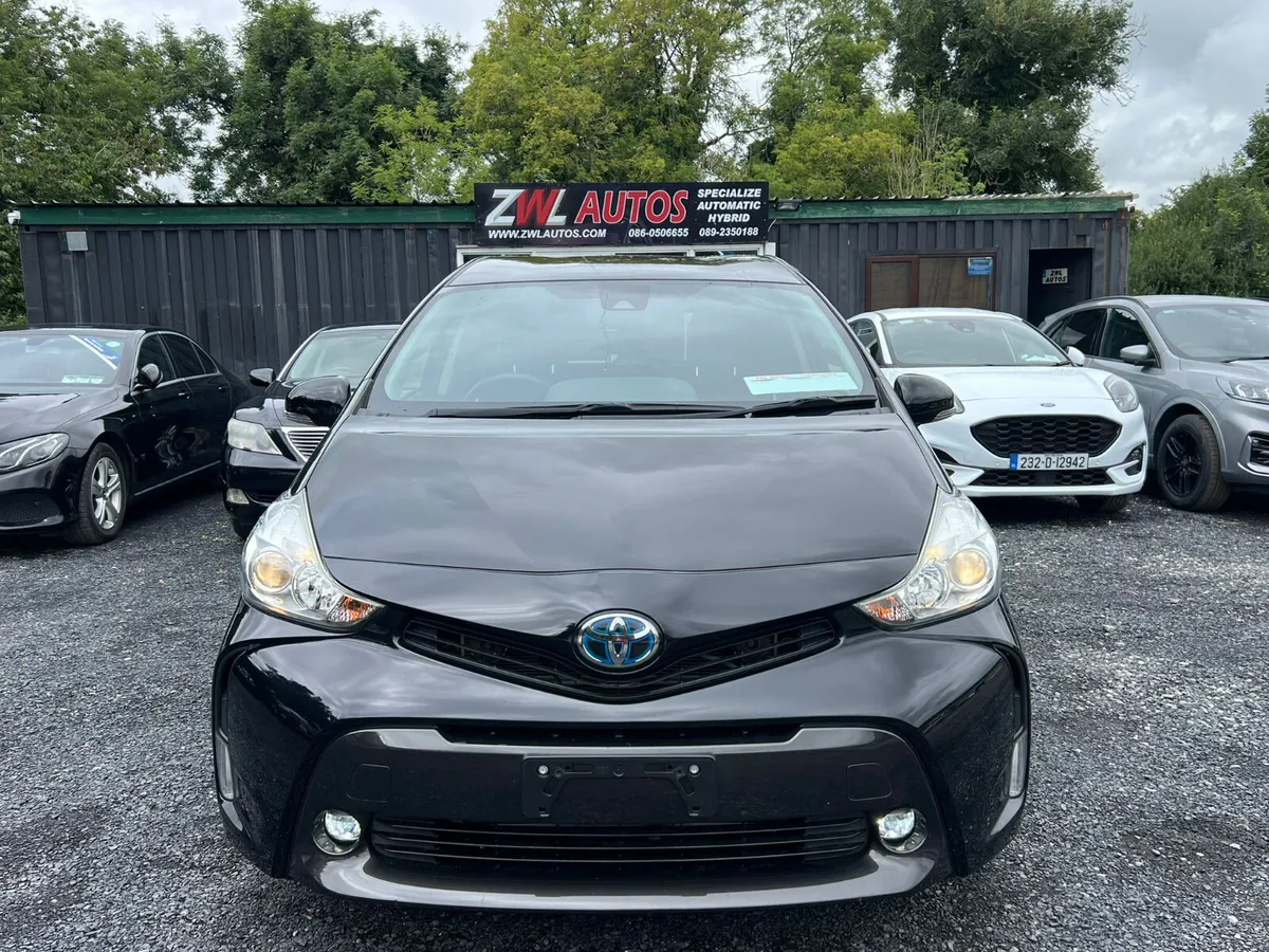 19 Toyota Prius Alpha Hybrid - Image 2