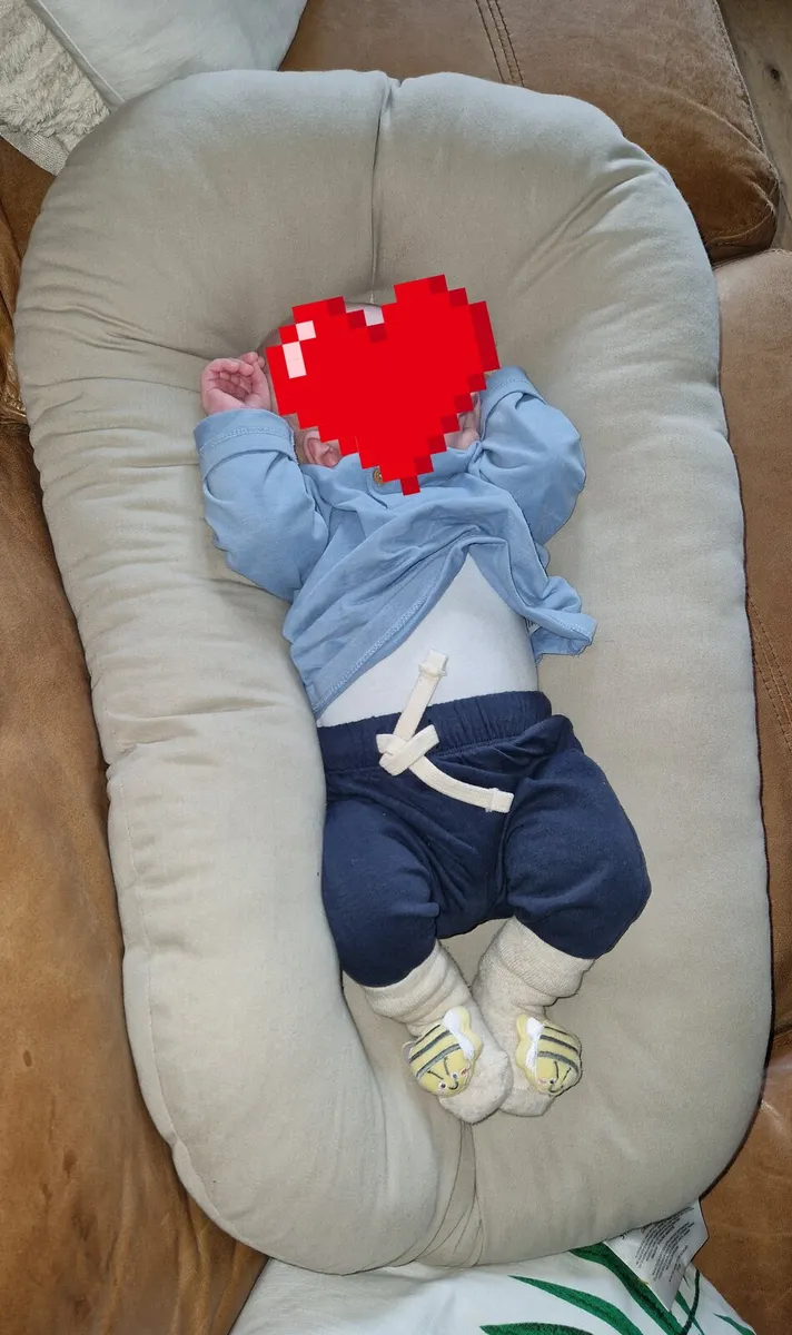 Infant lounger - Image 2