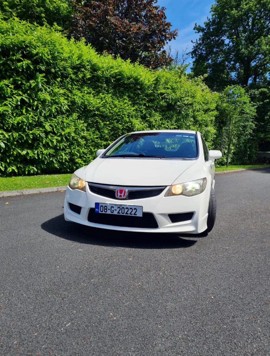 HONDA CIVIC TYPE R FD2 - Image 2