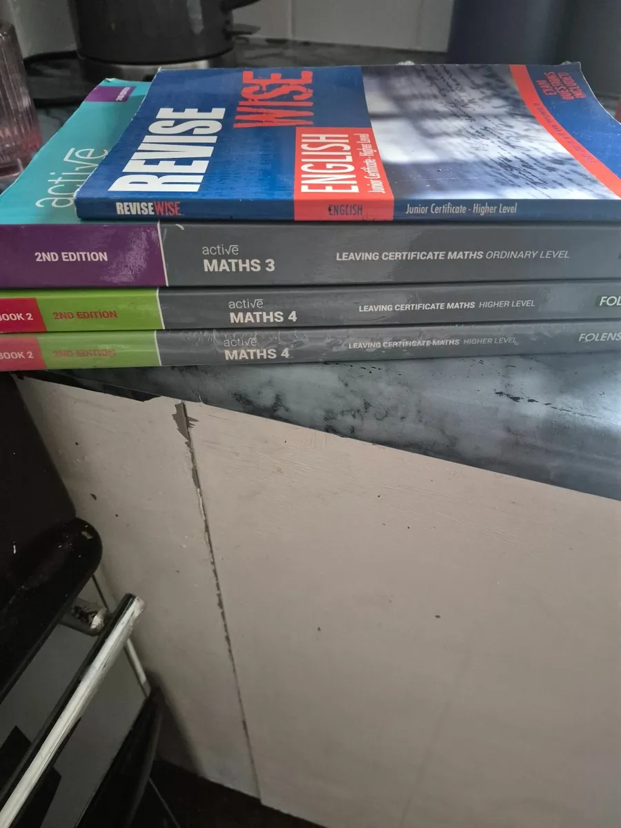 Leaving cert school books - Image 2
