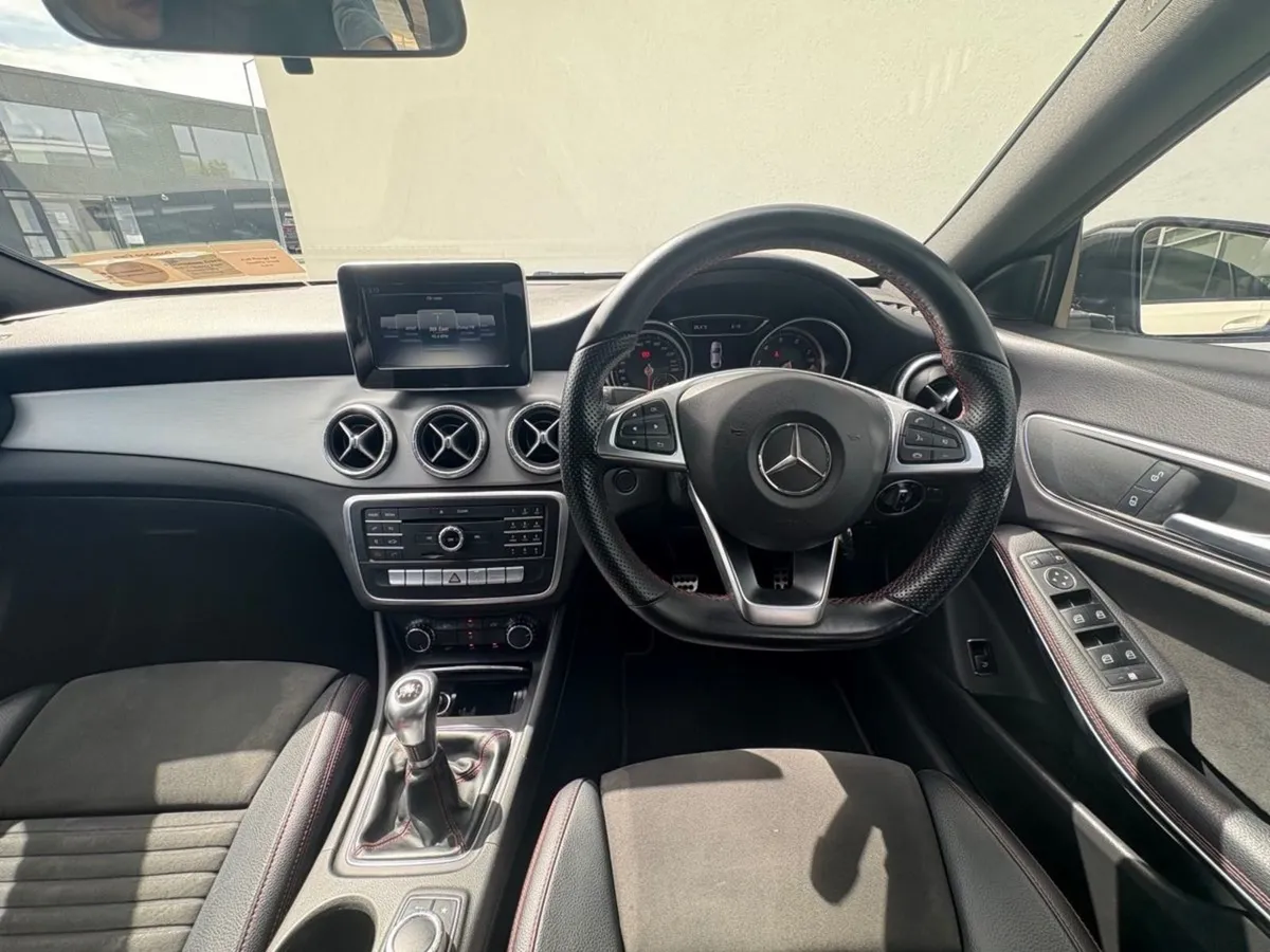 Mercedes-Benz CLA CLA 180 AMG Sport - Image 4
