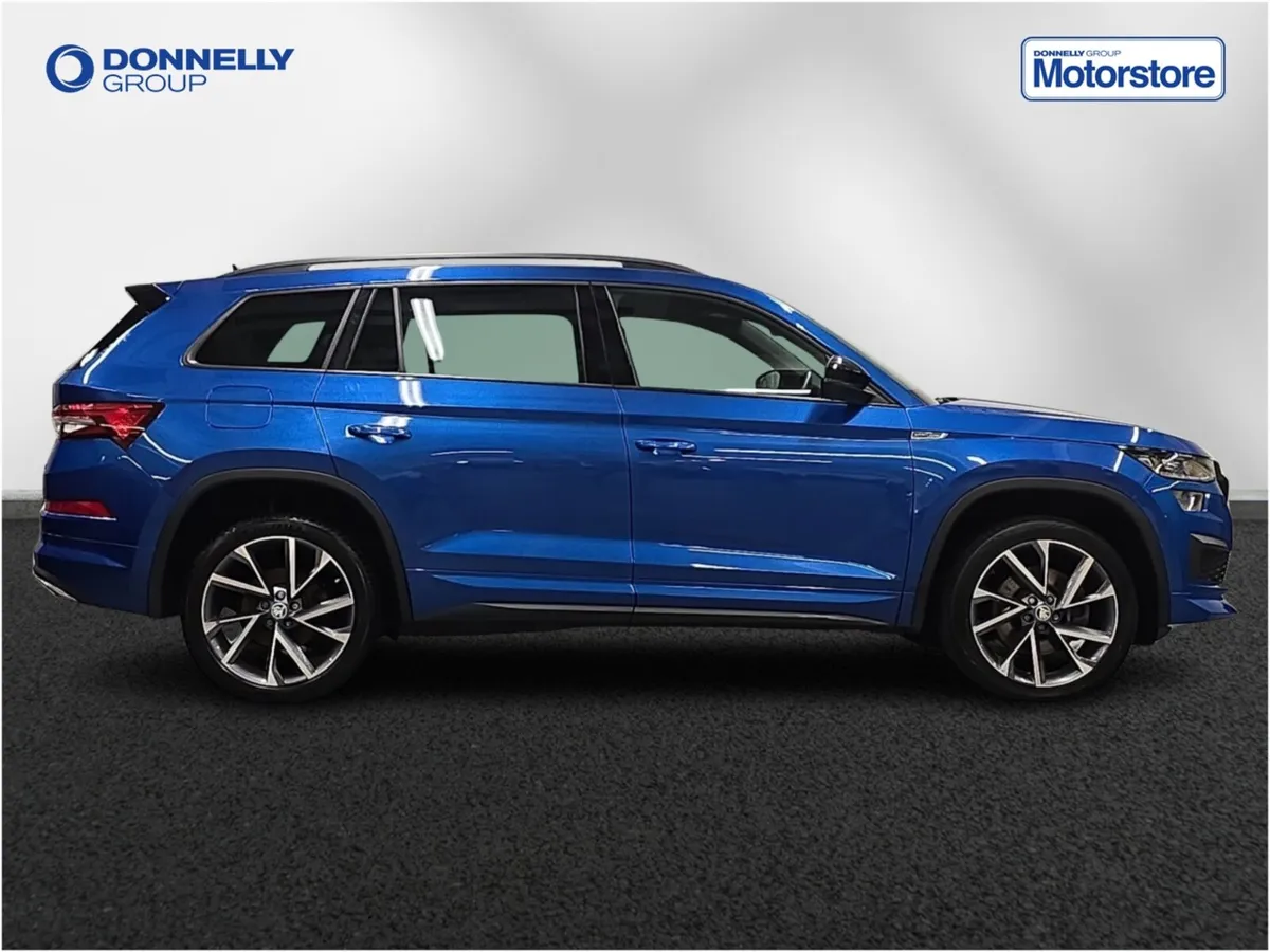 Skoda KODIAQ Diesel Estate Sport Line - Image 3