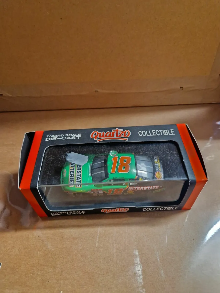 Corgi Quartzo American Nascar Racing B Labonte - Image 2