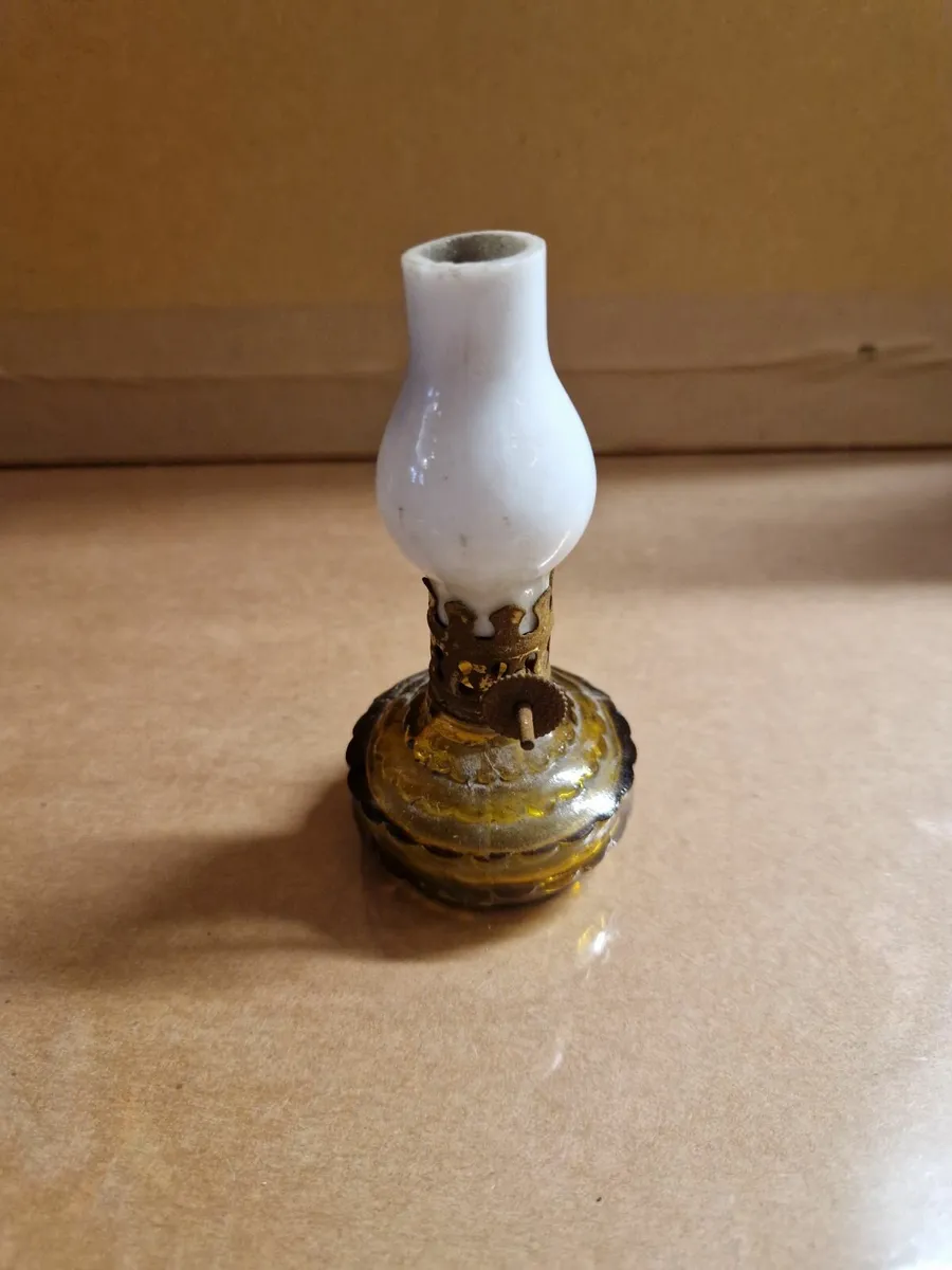 Vintage Minature Oil Lamp - Image 2