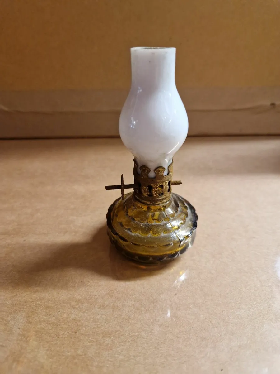 Vintage Minature Oil Lamp - Image 3