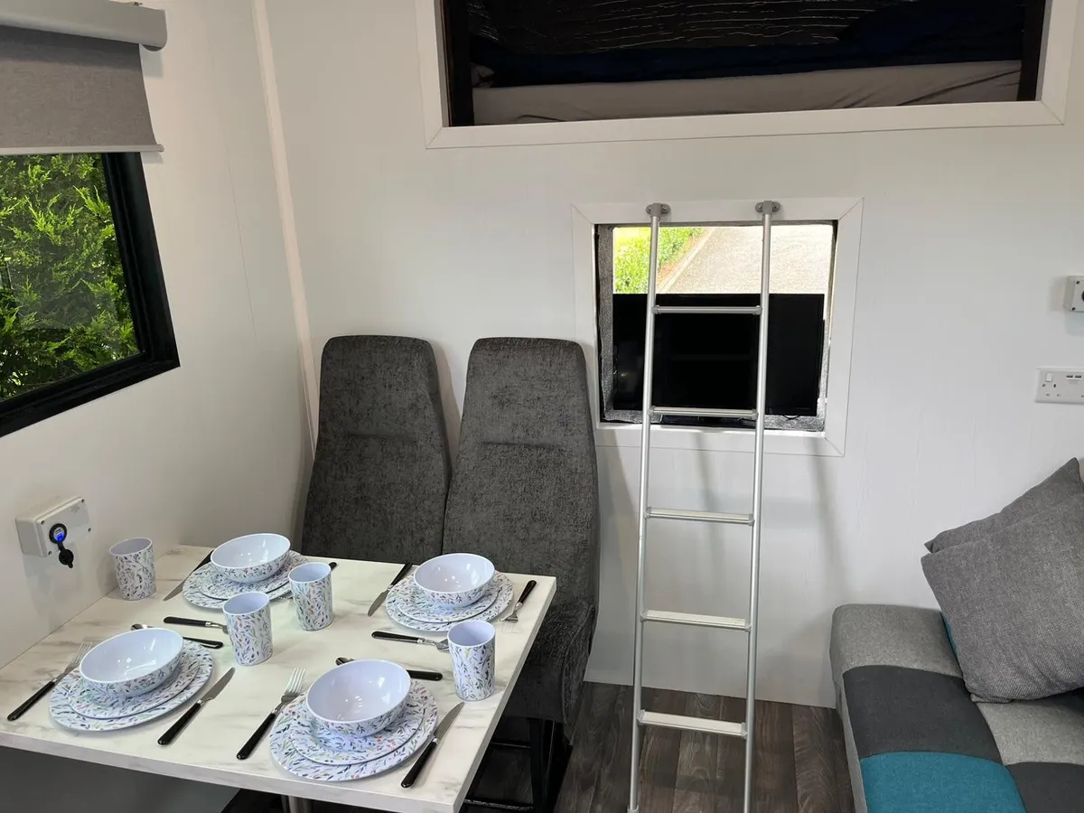 Motorhome - Image 3