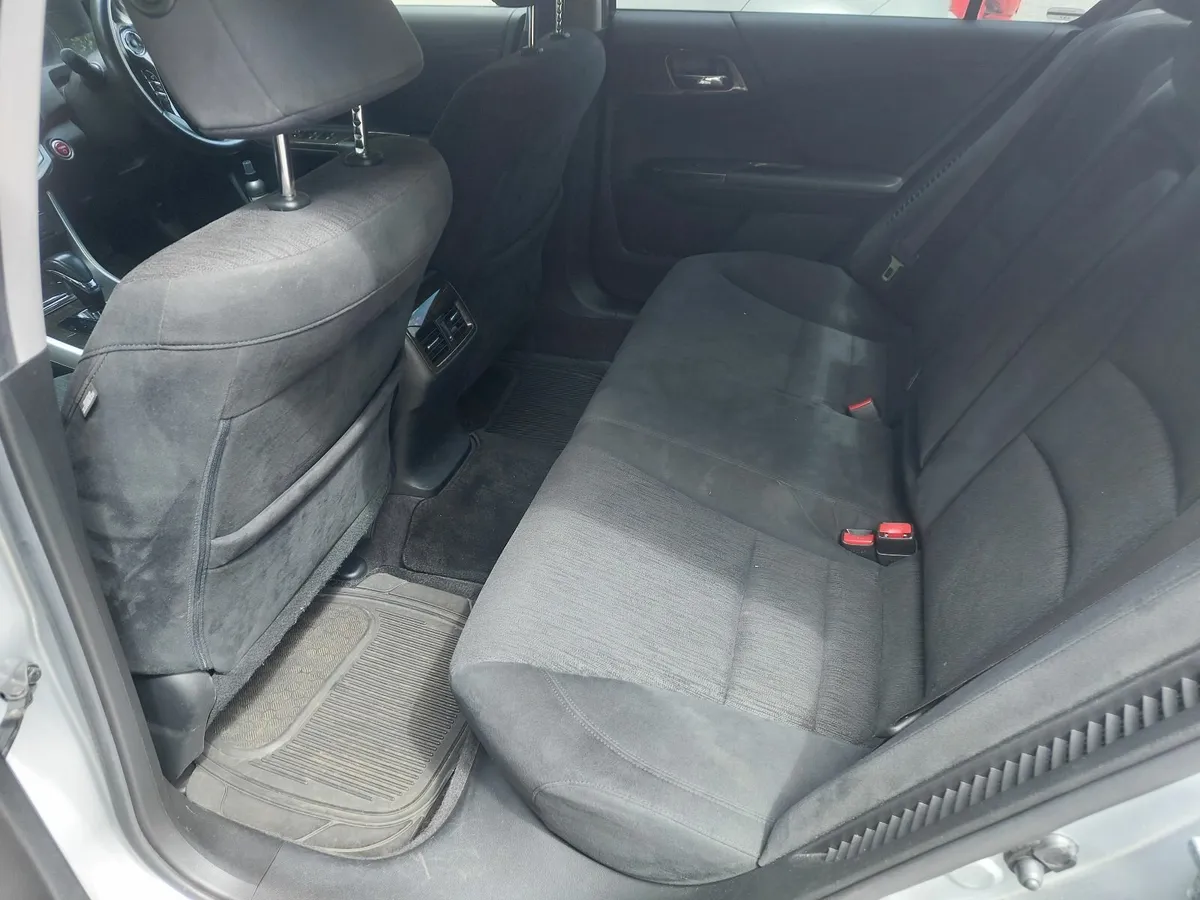 Honda Accord 2014 - Image 4