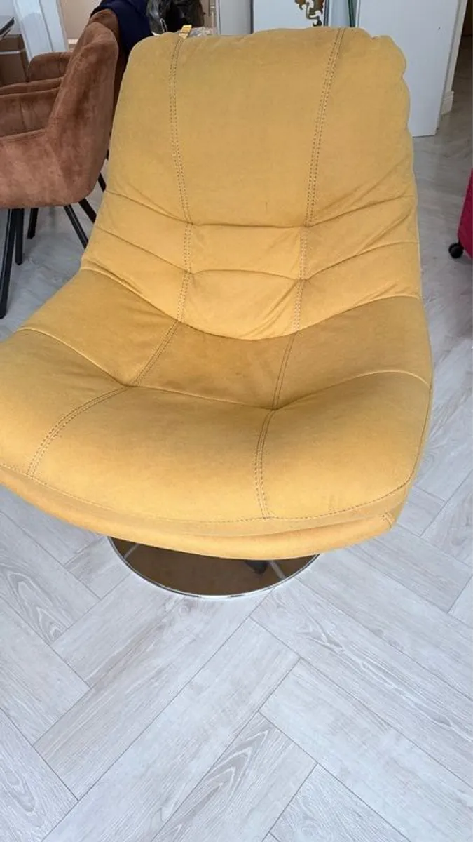 Swivel Yellow Chair - Image 1