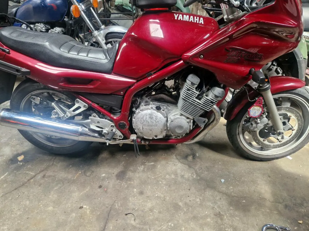Yamaha Division 900 - Image 1
