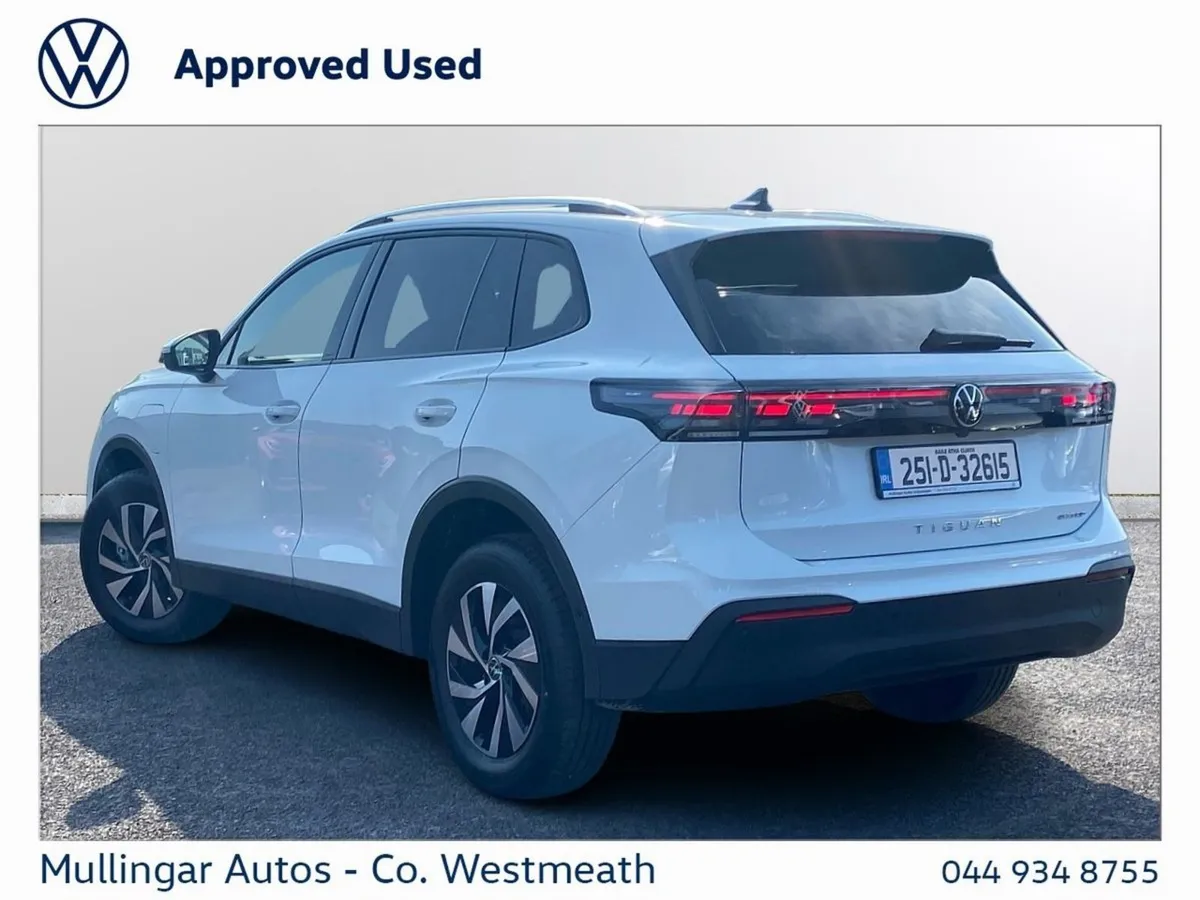 Volkswagen Tiguan Tiguan Life 1.5 Phev DSG 204HP - Image 3