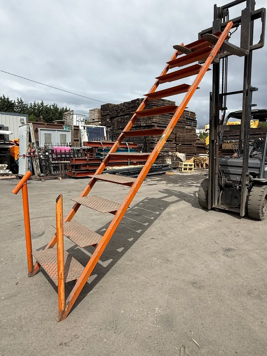 Steel Stair Case - Image 2