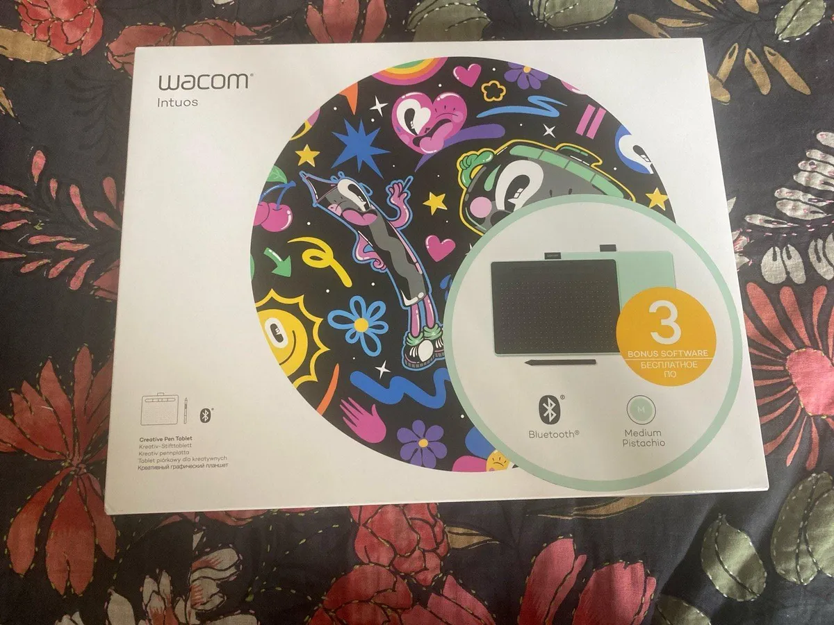 Wacom Intuos drawing tablet - Image 1