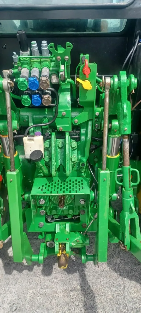 2022 JOHN DEERE 5100M - Image 2