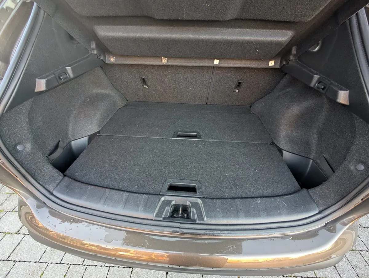 Nissan Qashqai 2014 - Image 2