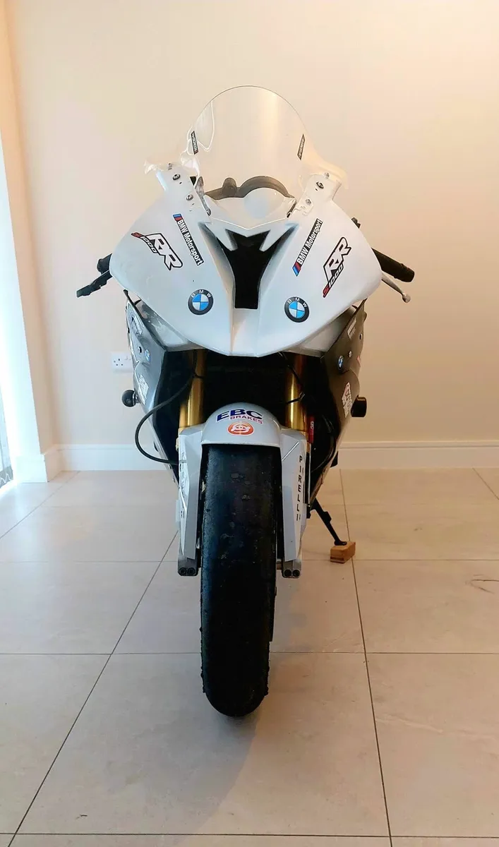 BMW S1000RR track bike - Image 3