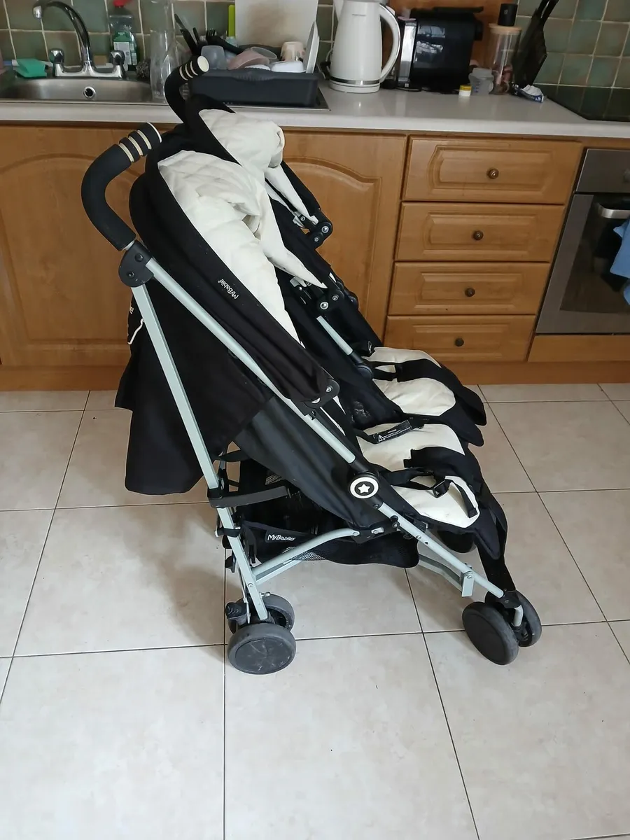 Double stroller - Image 2