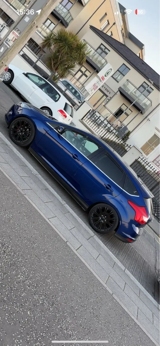 Ford Focus 2014 - Image 1