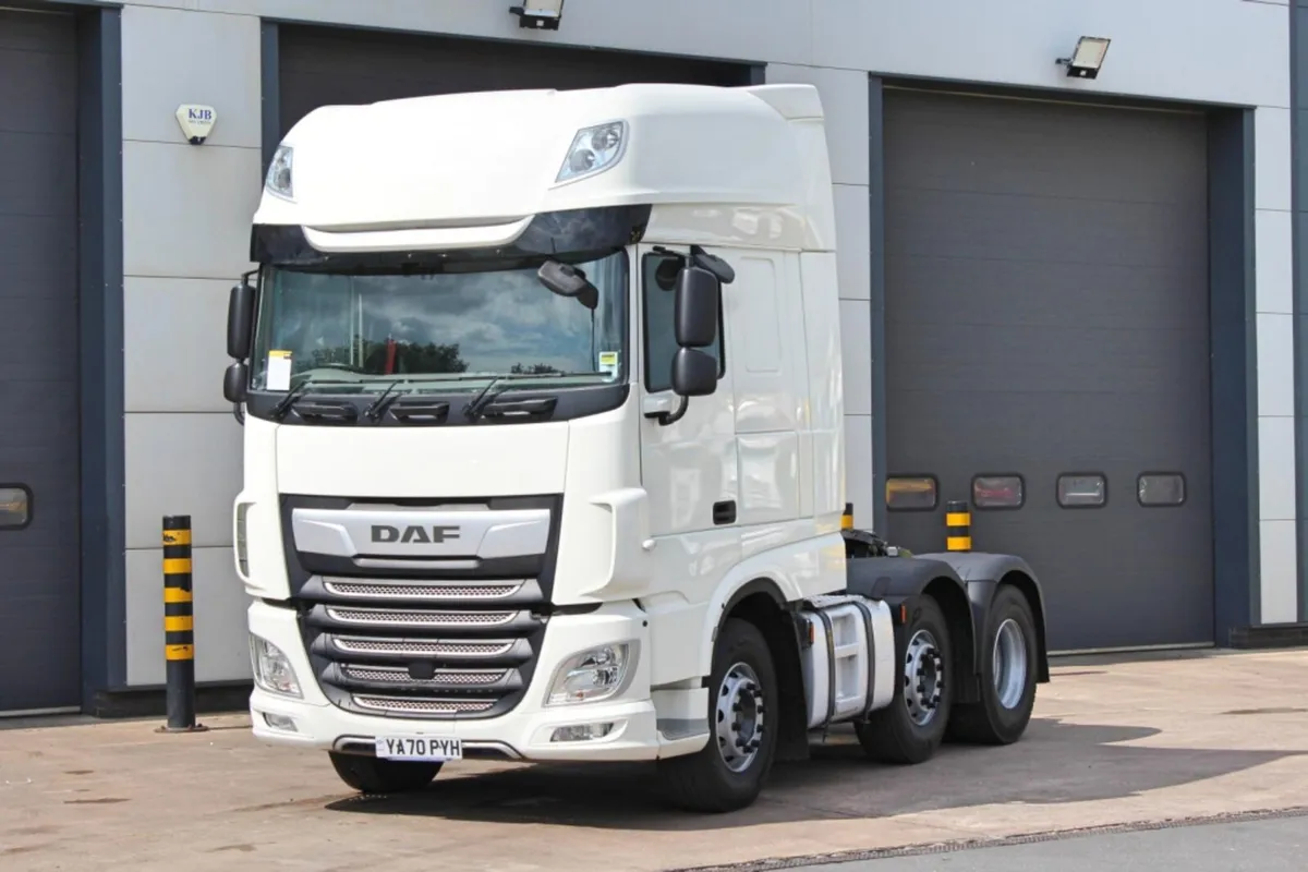 2021 DAF XF530 6X2 SUPER SPACE - Image 3