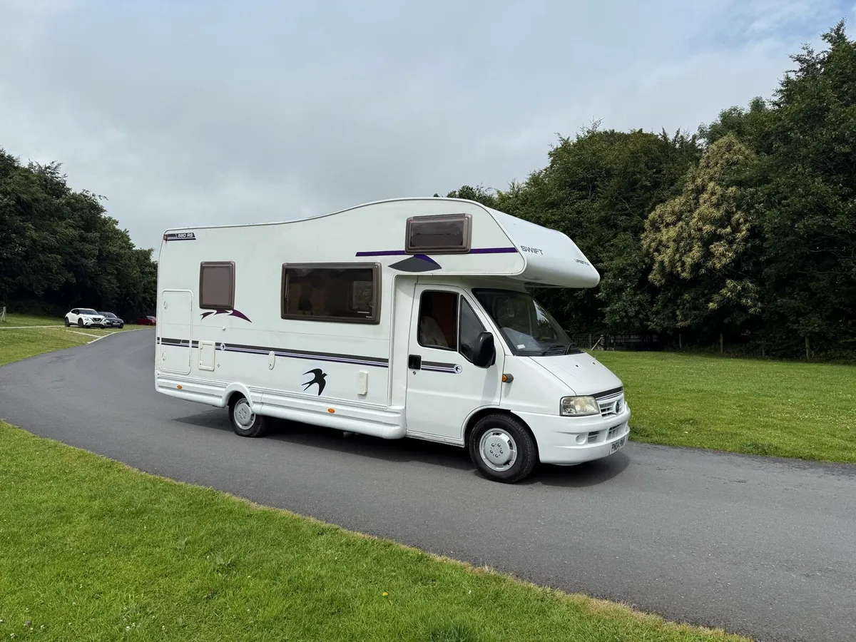 2004 Swift lifestyle - Image 2
