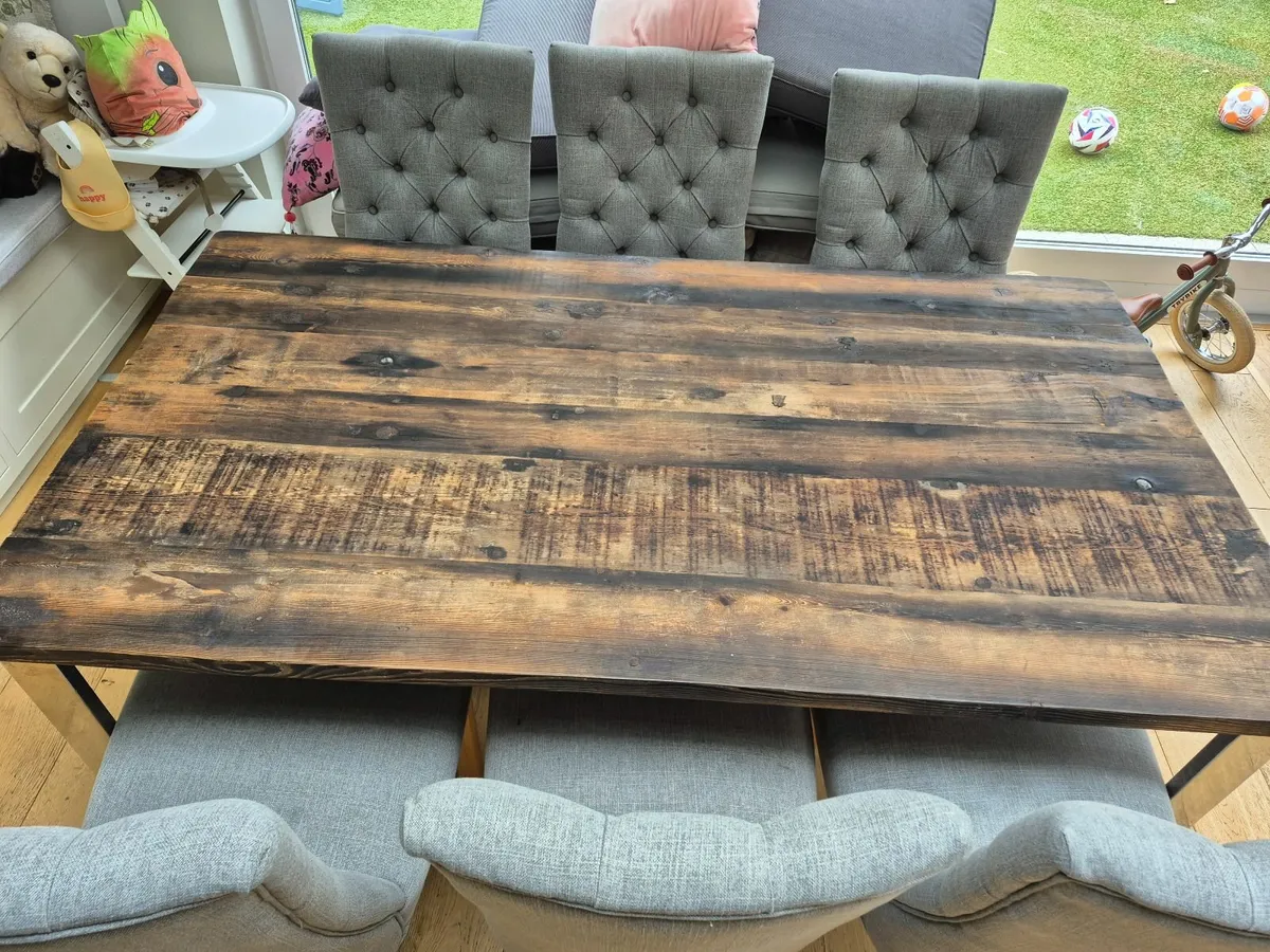 Dining table - Image 4