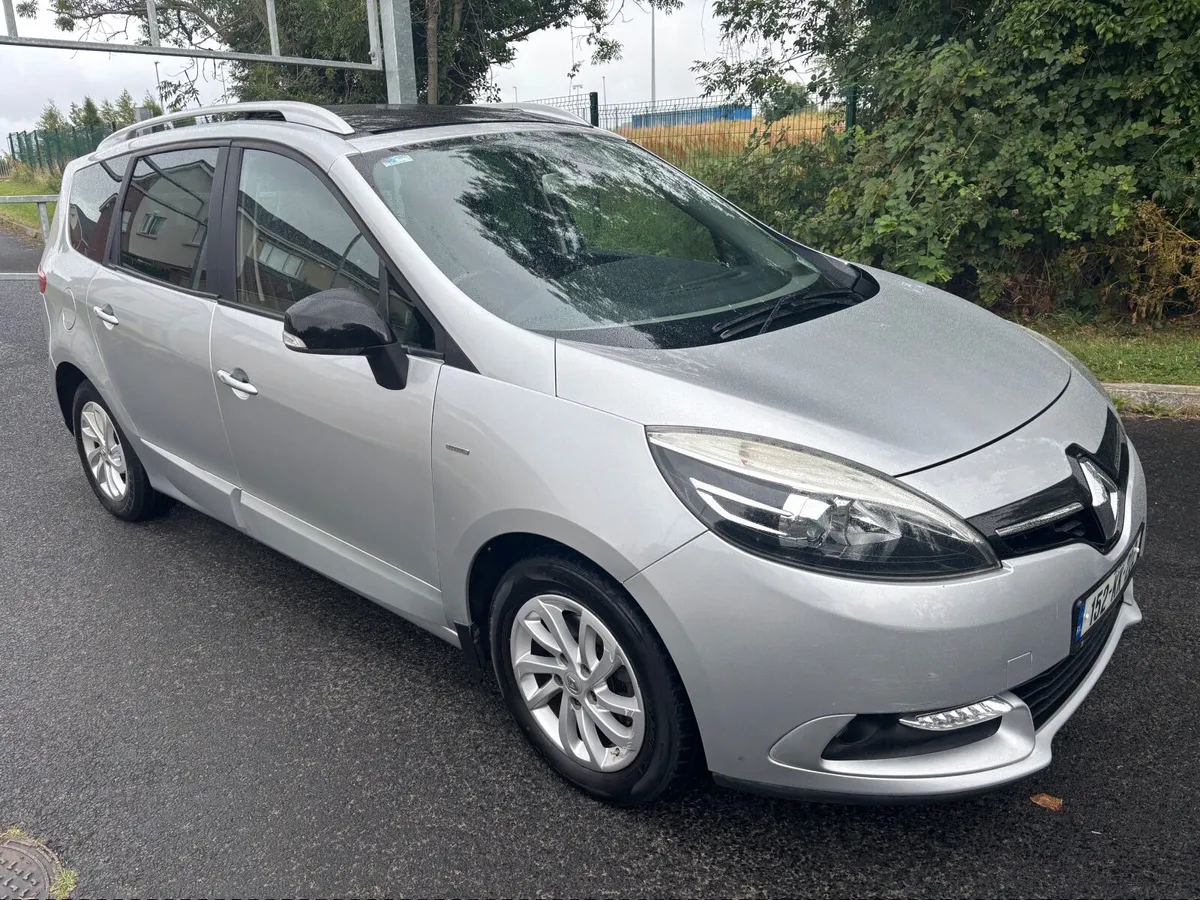 Renault Grand Scenic 2015 7 SEATS - Image 1