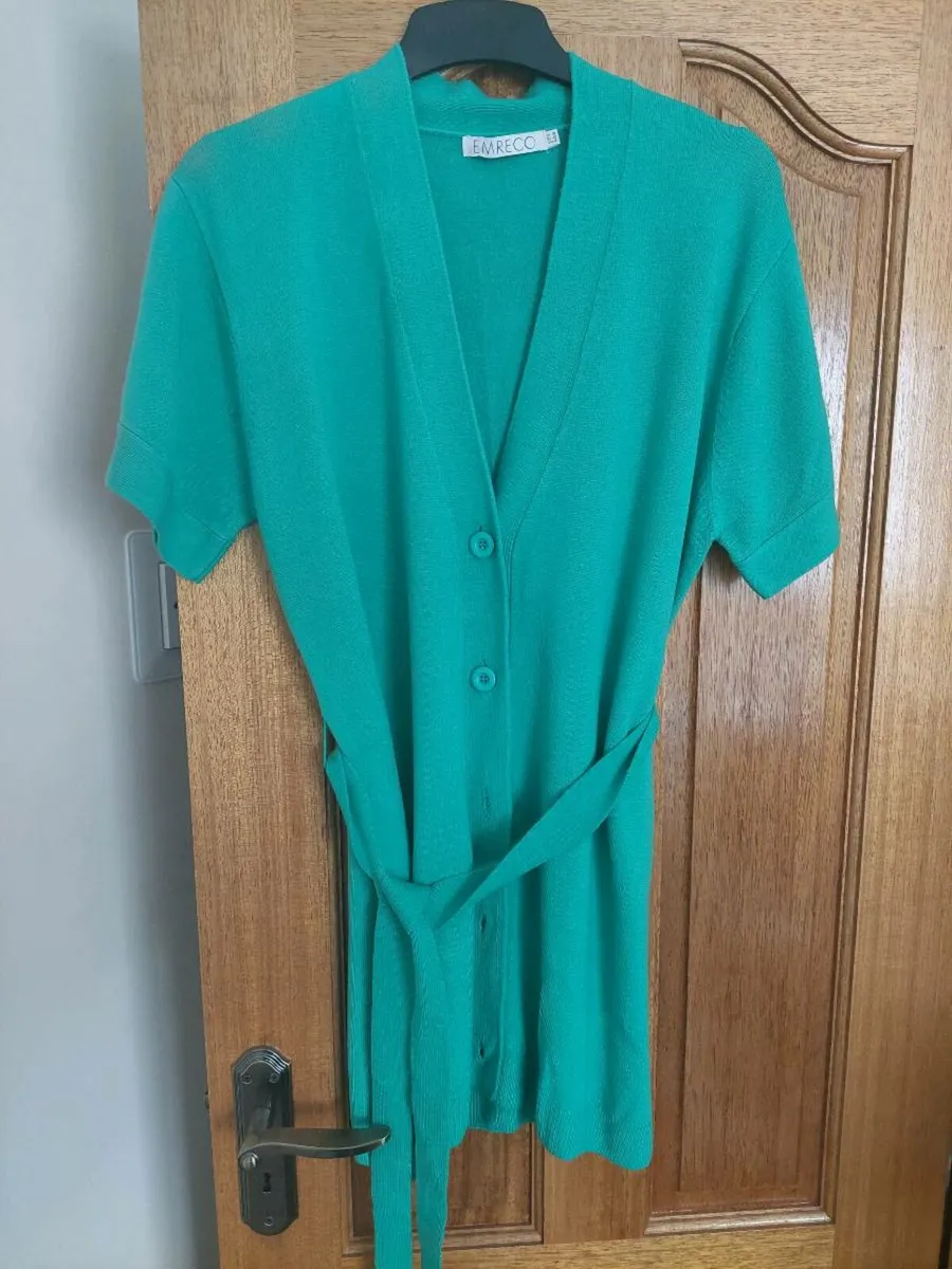 Womens  clothing - Image 1