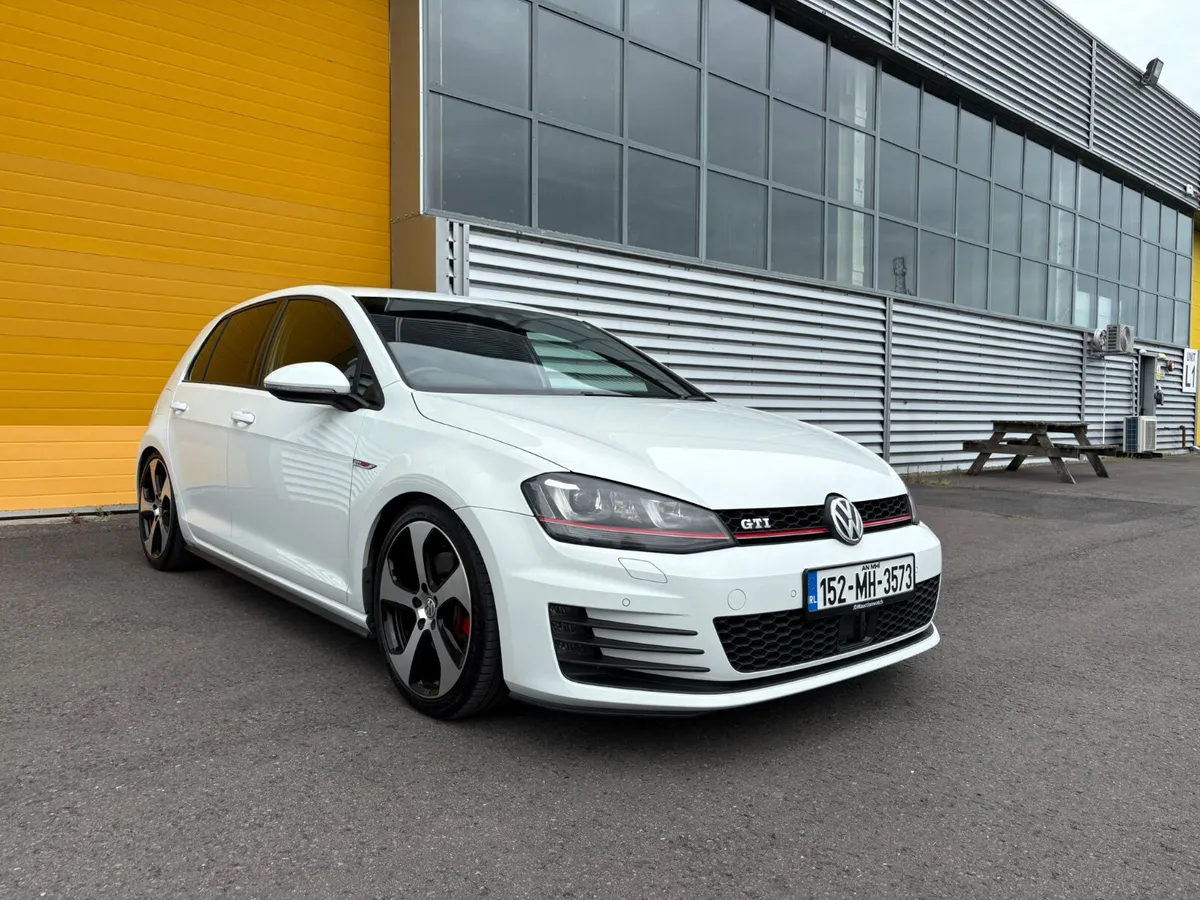 152 Volkswagen Golf GTI - Image 2