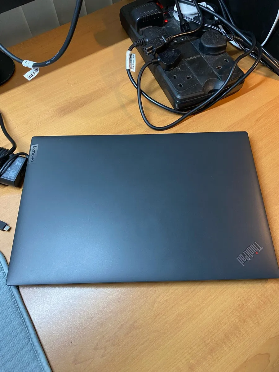 Lenovo i7 pro 32-512 ssd win 11 pro - Image 2