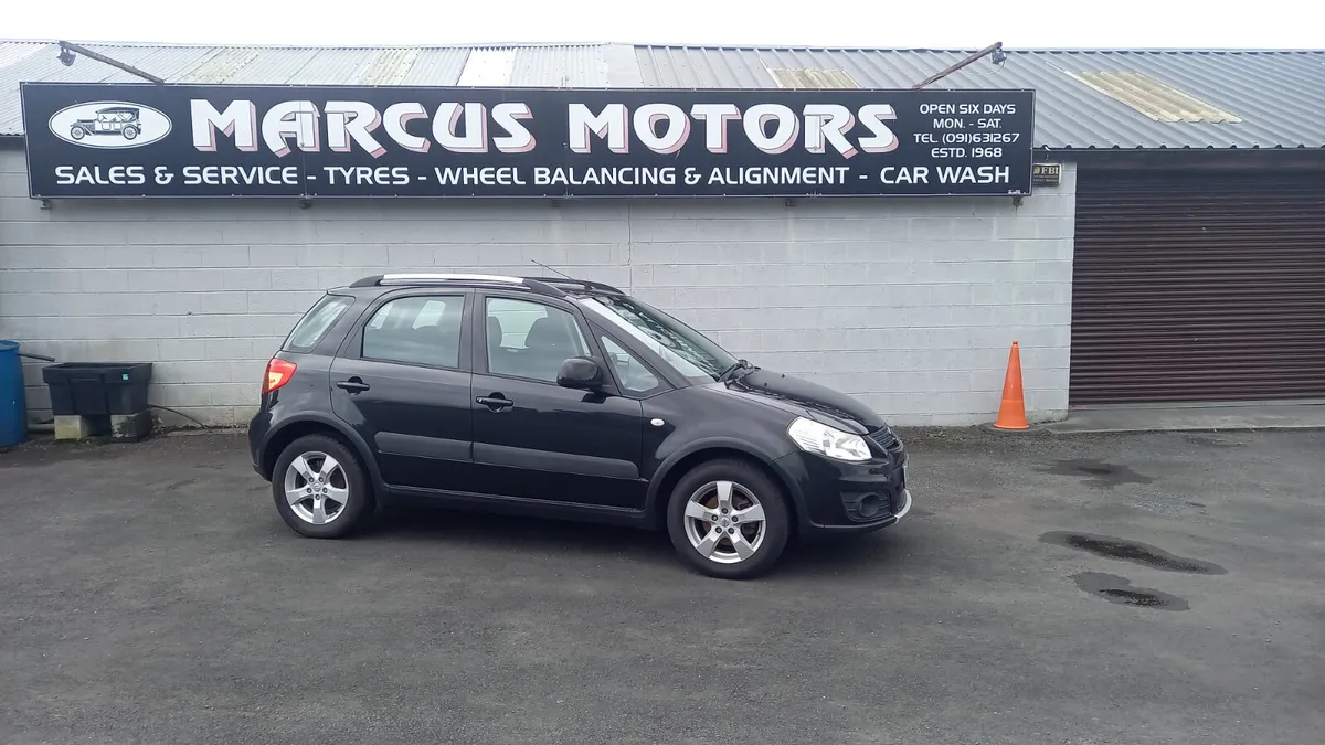 Suzuki SX4 GLX - Image 1