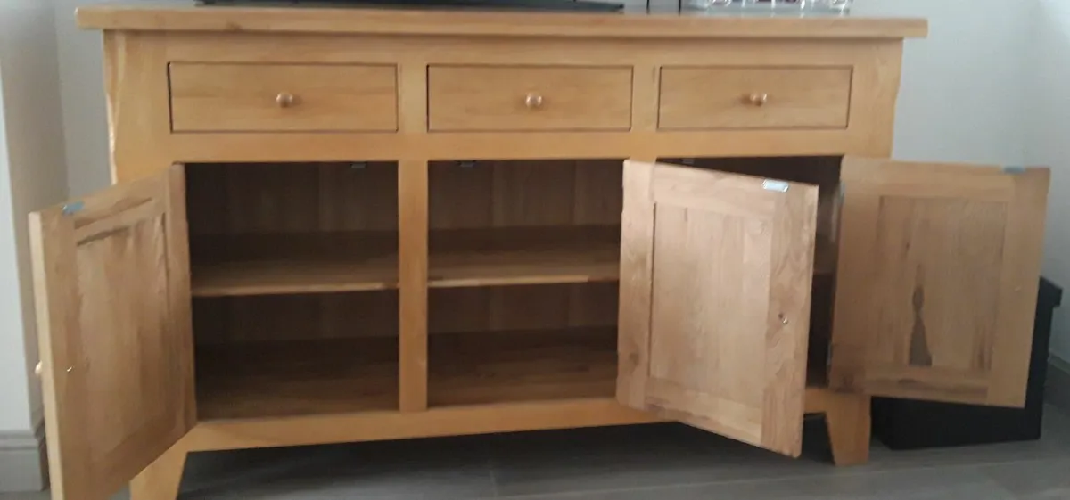 Sideboard - Image 3