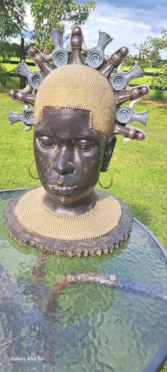 African head model - Image 1