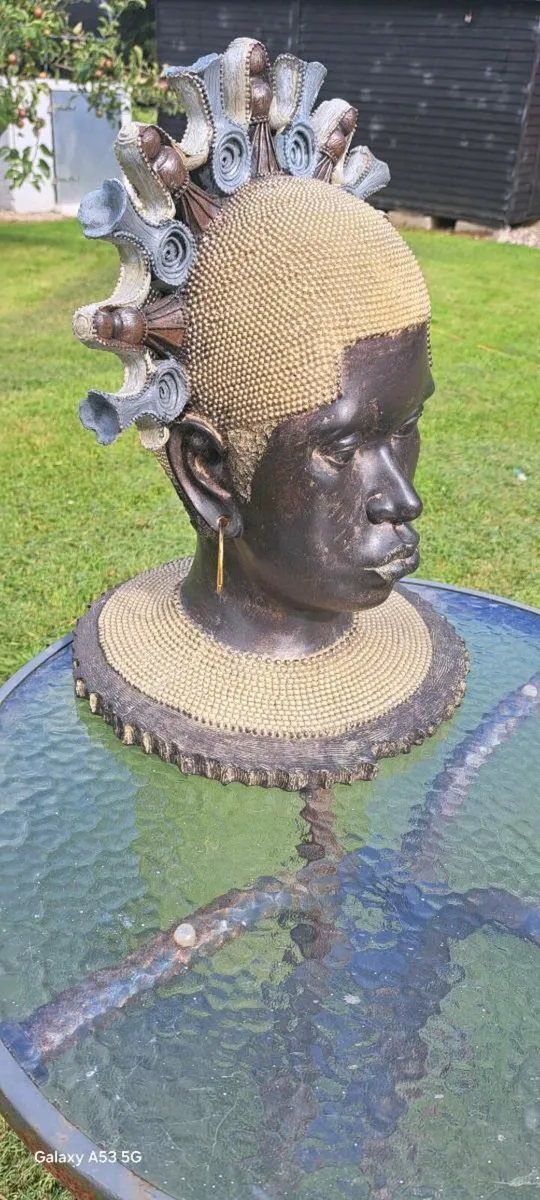 African head model - Image 3