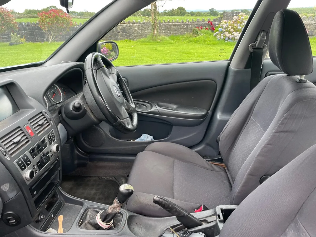 Nissan Almera 2006 - Image 4