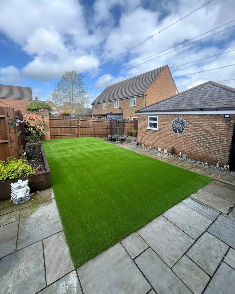 New 40mm Premium Artificial Grass - Image 1